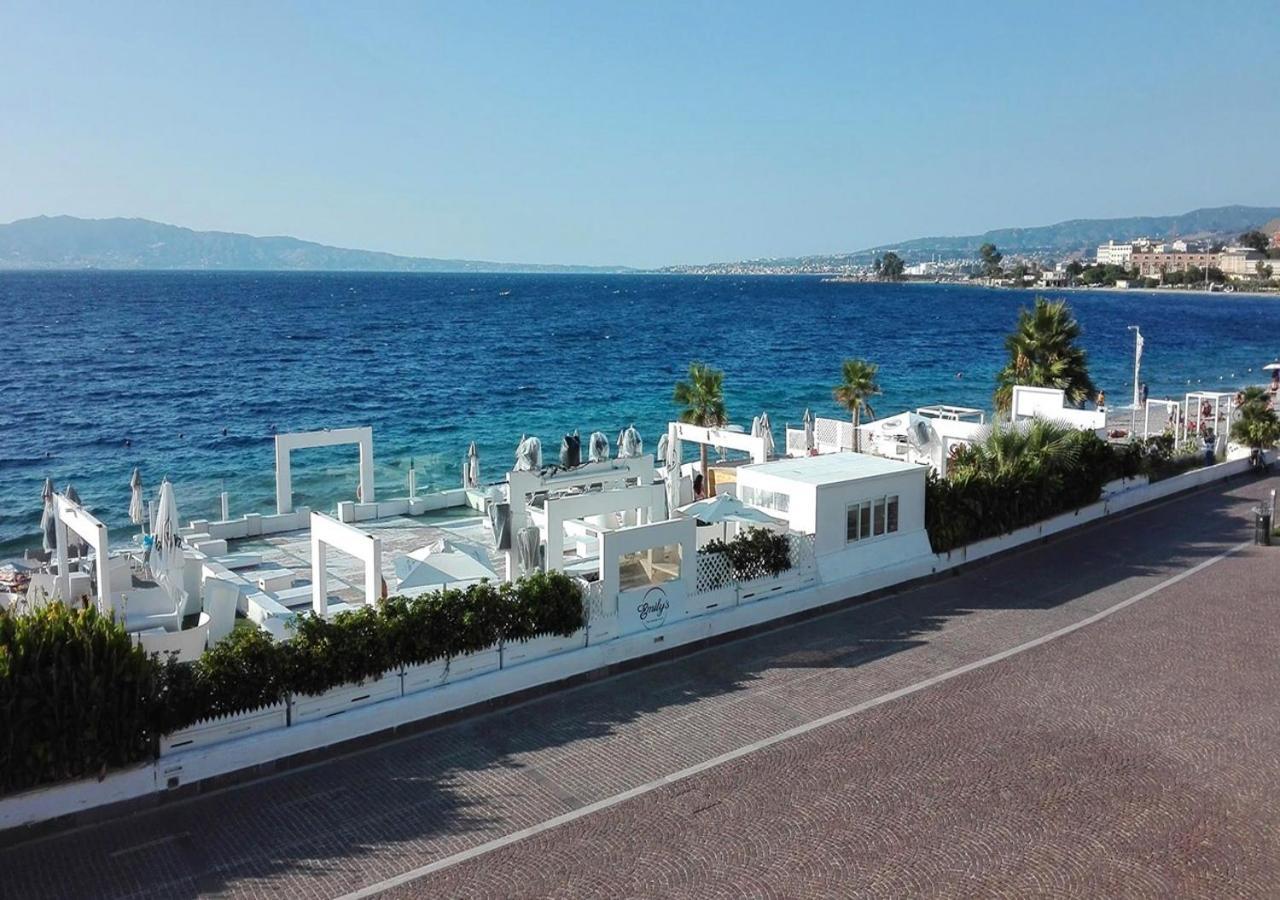 ホテル Le Mirage Boutique レッジョ・ディ・カラブリア エクステリア 写真